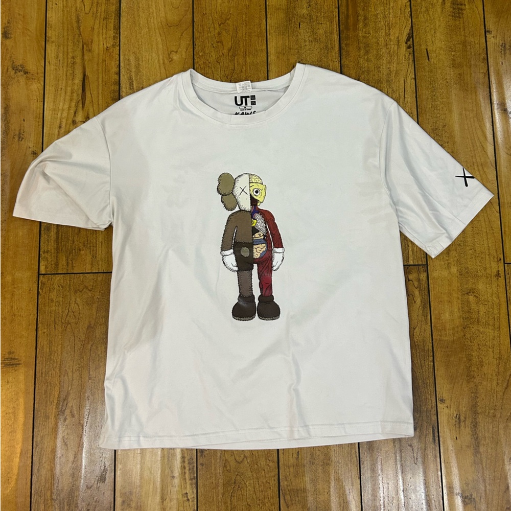 Kaws Tee